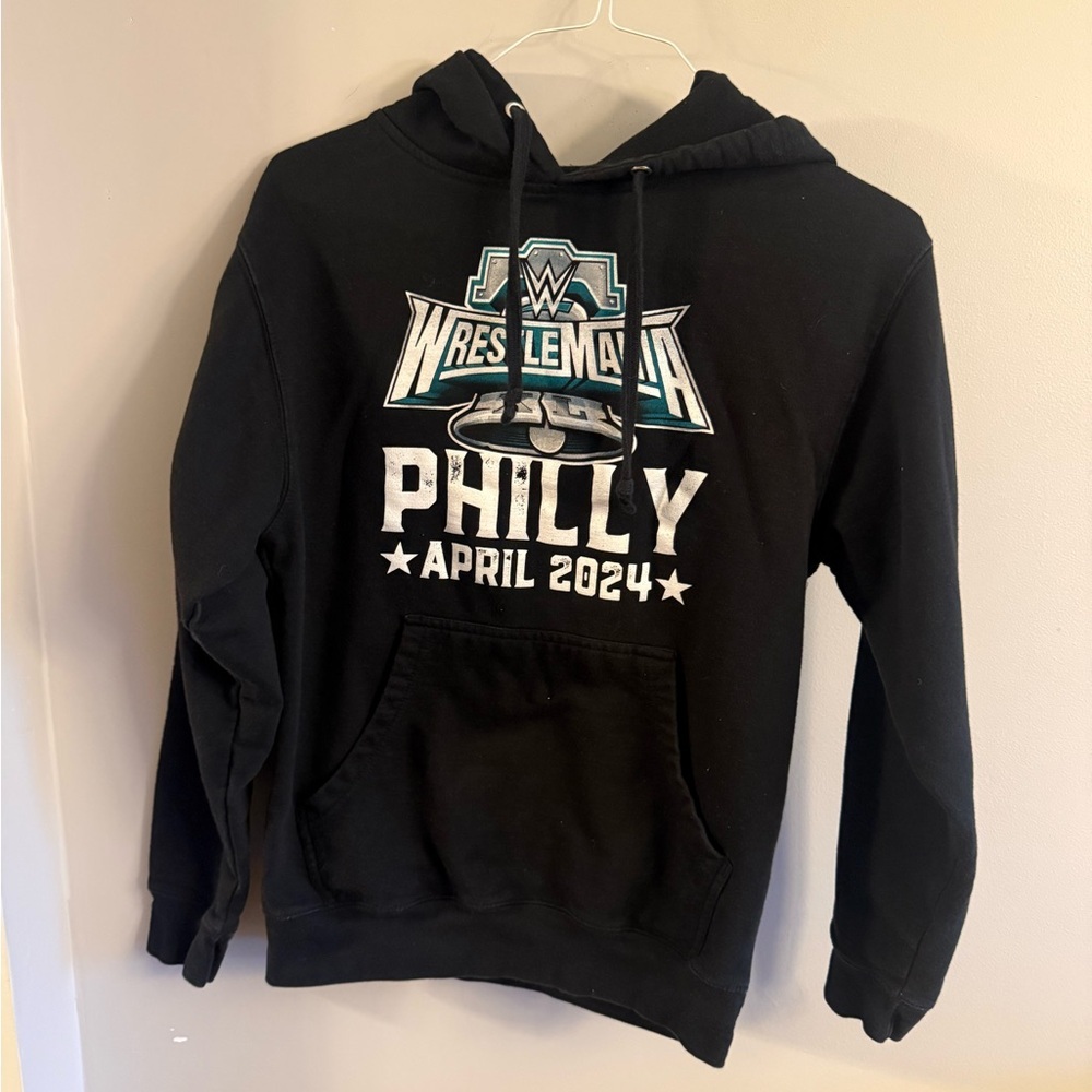 WWE WrestleMania 40 Philly 2024 Hoodie Black Womens Small Authentic Wrestling